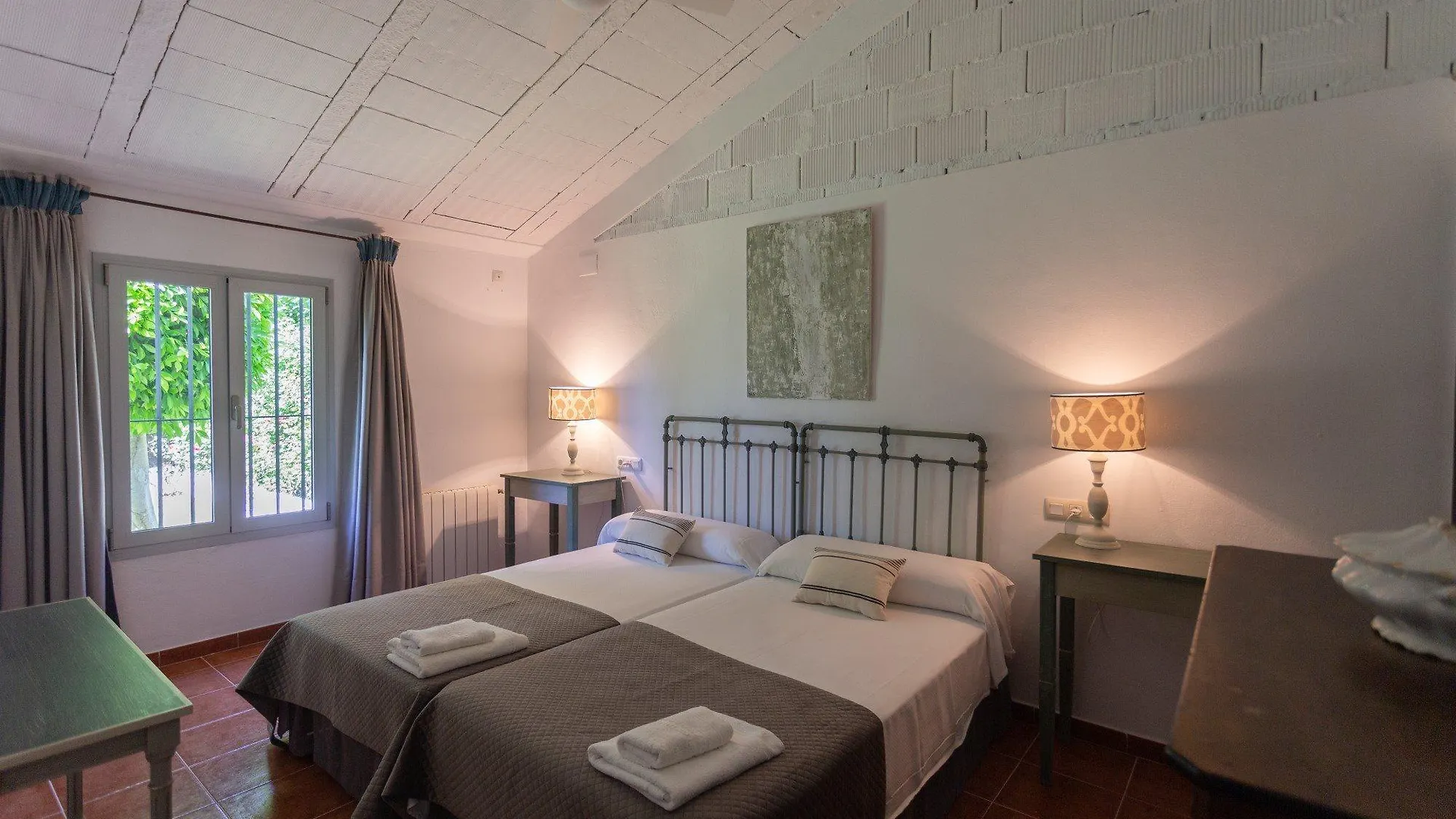 El Cortijo De Los Mimbrales Hotel アルモンテ